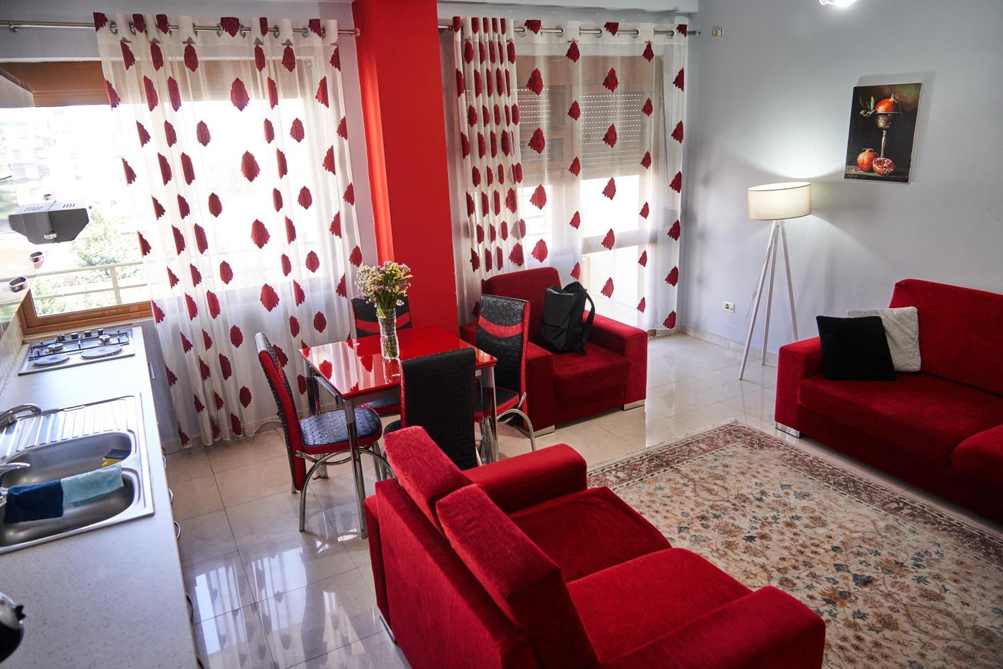 Kalpazo Home New Bazzar 地拉那 外观 照片